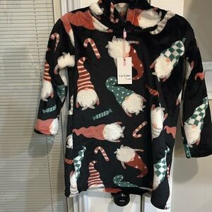 Nasri hooded nightgown